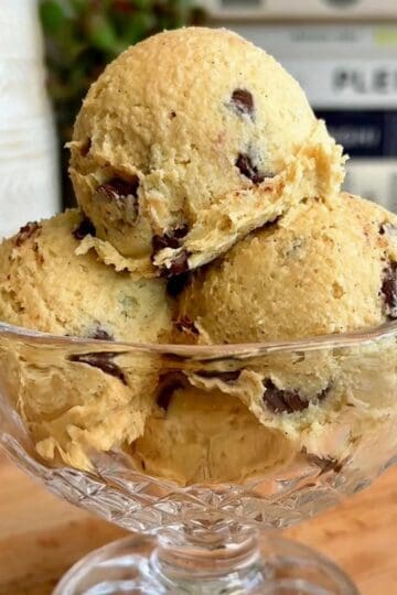 edible high protein cookie dough sundae with chocolate chips