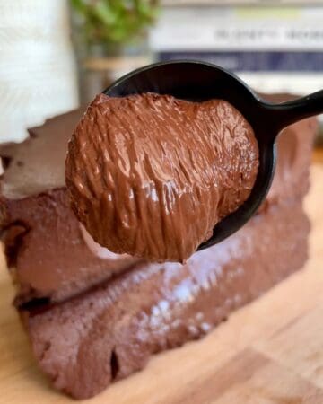 fudgy high protein chocolate cheesecake with glossy chocolate center