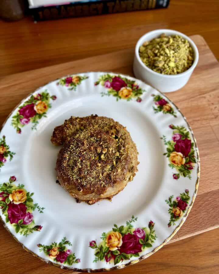 Pistachio bakalava rice paper spiral with crushed pistachios